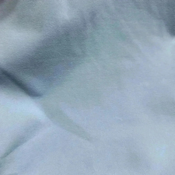 Alo Yoga - Picture 7 of 8